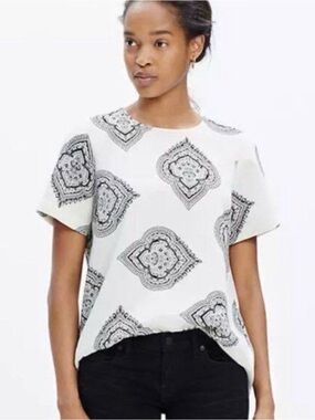 Madewell Short-Sleeve Crewneck Top with Black Medallion Print